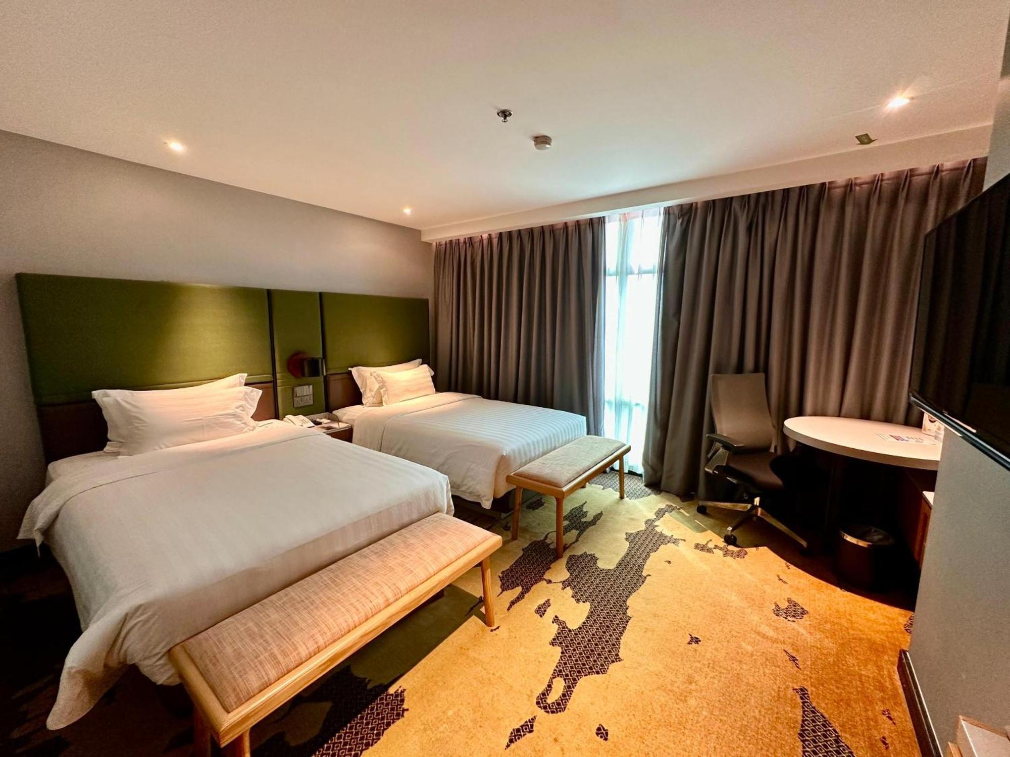 King Park Hotel Kota Kinabalu Zewnętrze zdjęcie