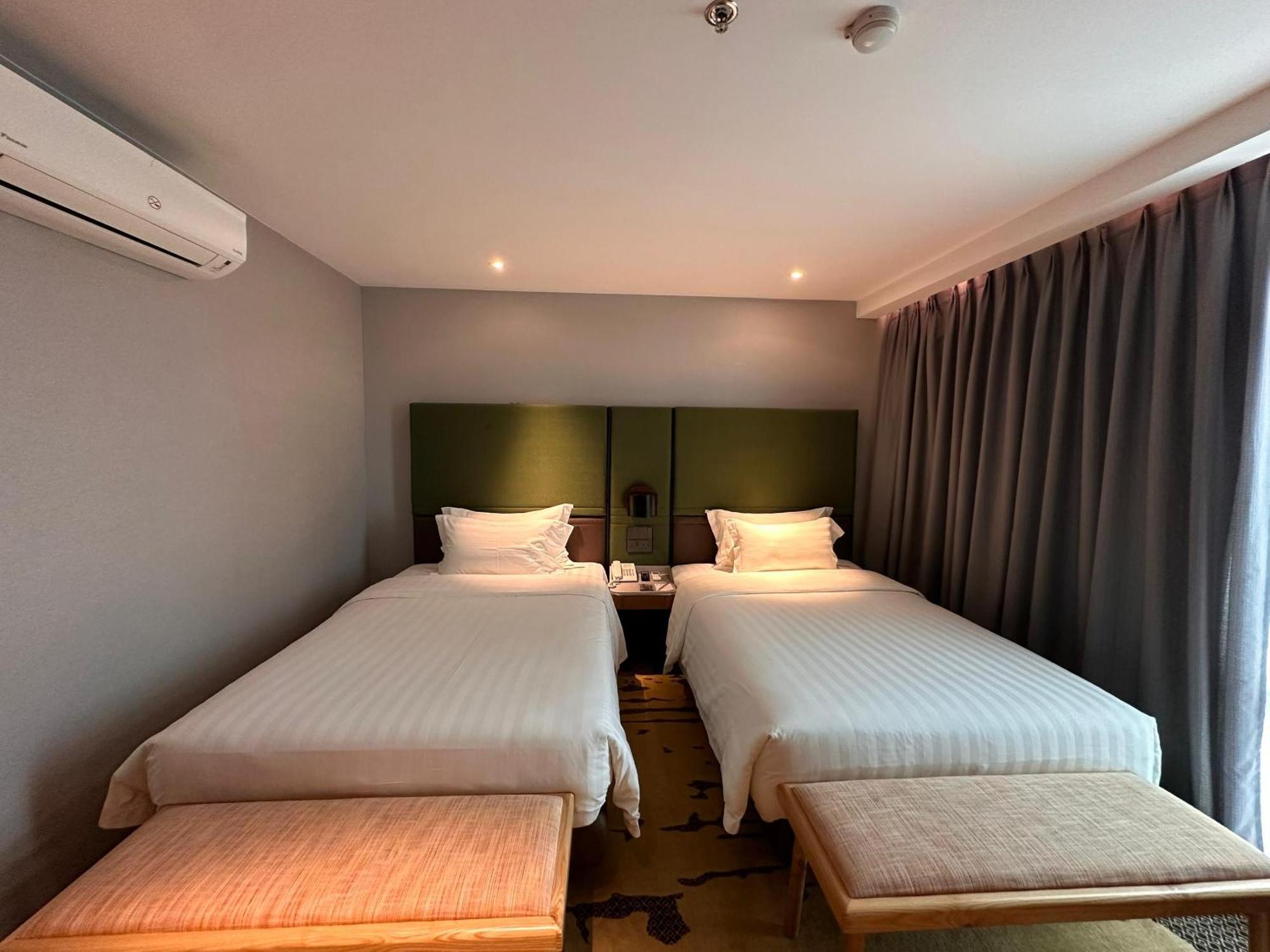 King Park Hotel Kota Kinabalu Zewnętrze zdjęcie