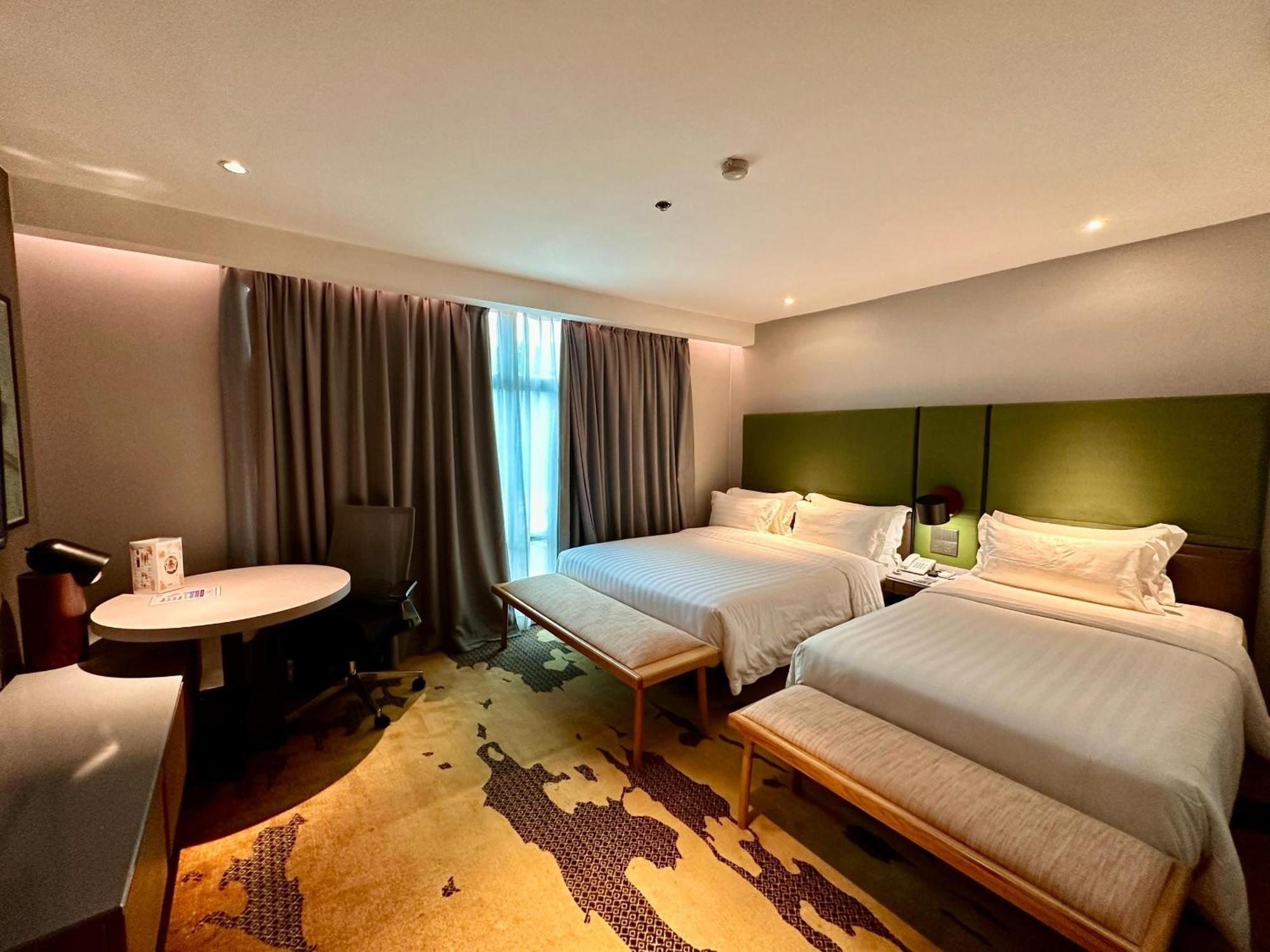 King Park Hotel Kota Kinabalu Zewnętrze zdjęcie
