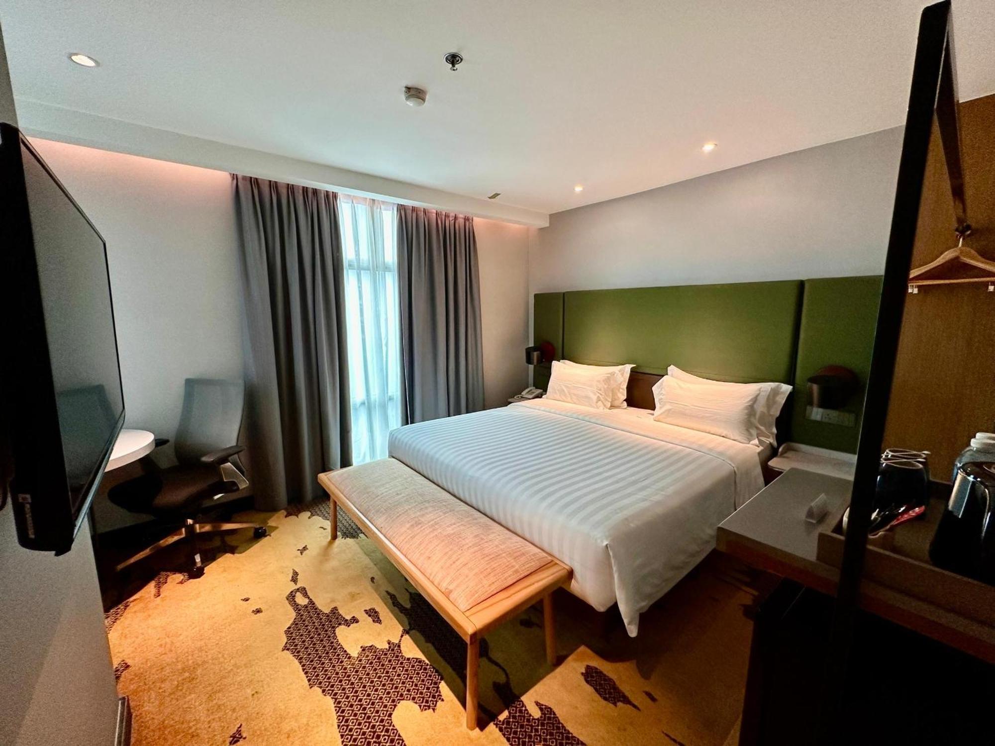 King Park Hotel Kota Kinabalu Zewnętrze zdjęcie