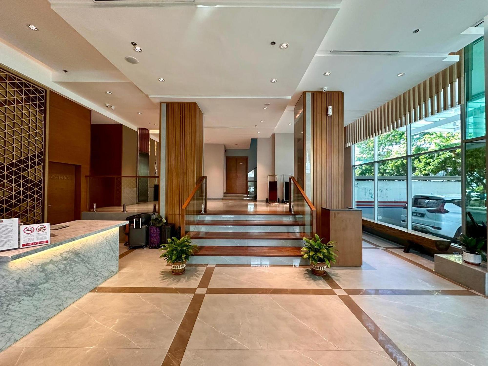 King Park Hotel Kota Kinabalu Zewnętrze zdjęcie