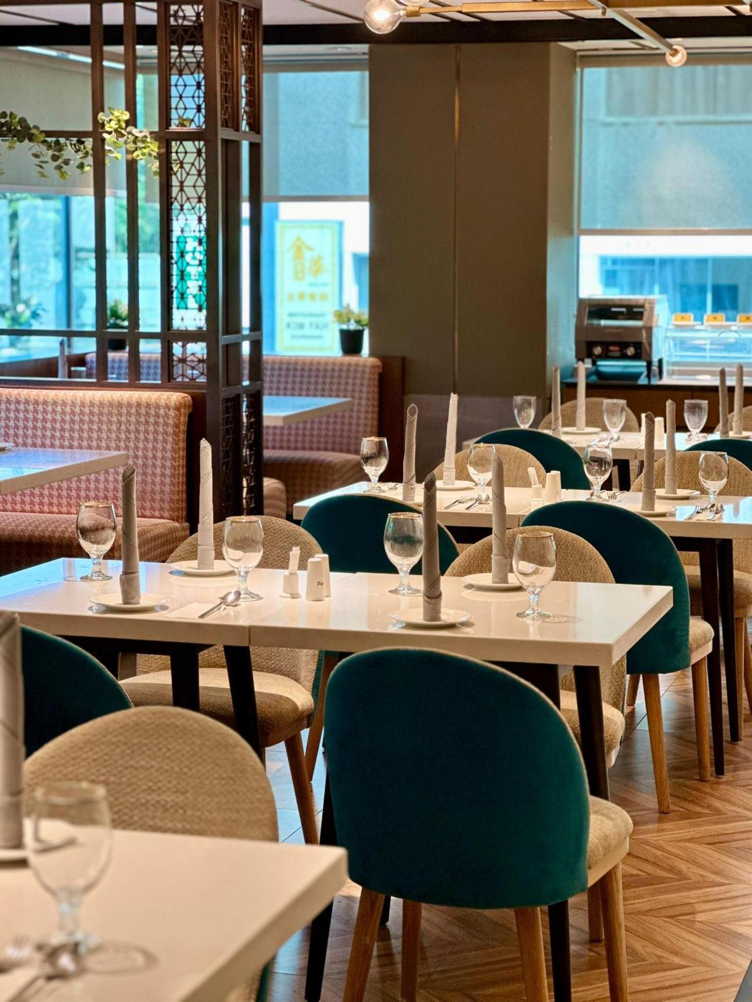 King Park Hotel Kota Kinabalu Zewnętrze zdjęcie