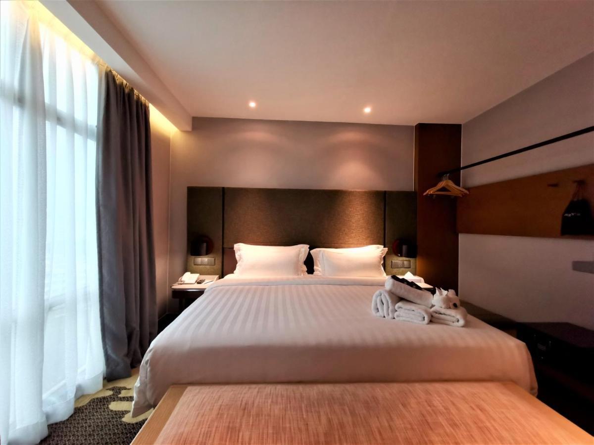 King Park Hotel Kota Kinabalu Zewnętrze zdjęcie
